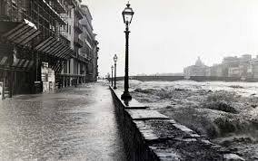 Lungarno Pisa